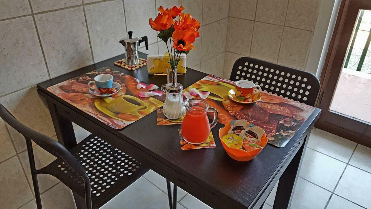 B&B Italo House Opera Exteriér fotografie